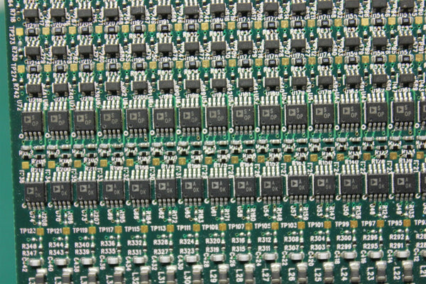PCB W/ALTERA CYCLONE III FPGA CPU IC ANALOG DEVICES ADC LINEAR IC'S CIRCUITS