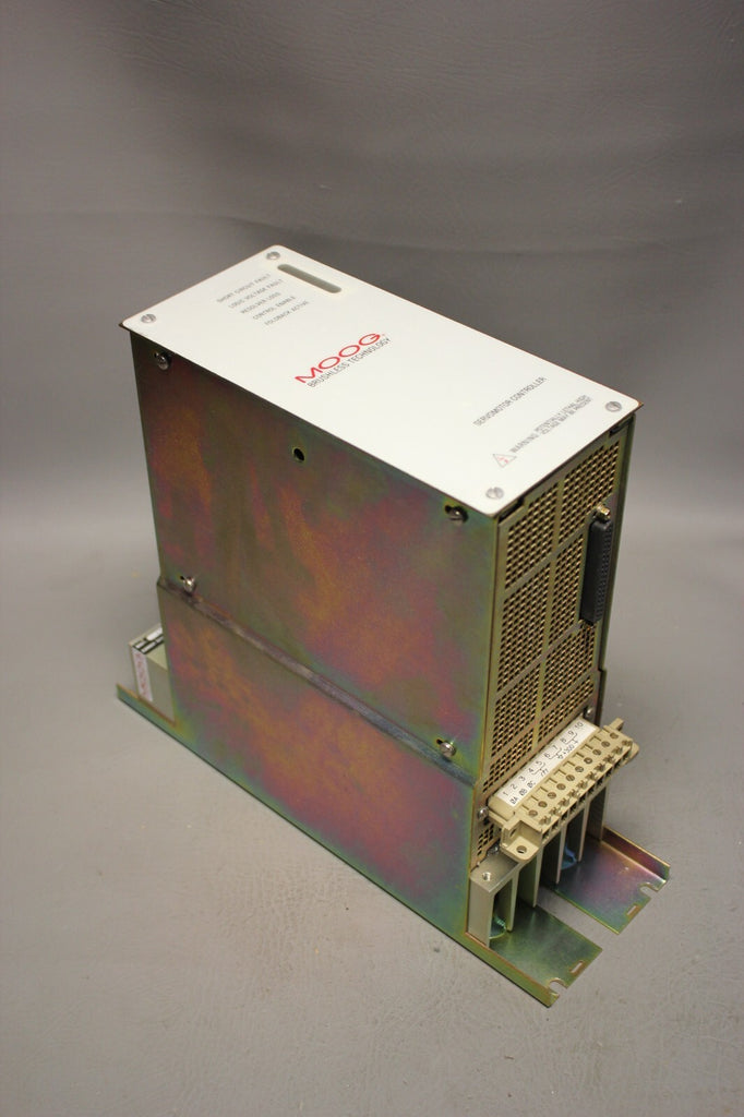 MOOG SERVO MOTOR CONTROLLER  151D427A-1