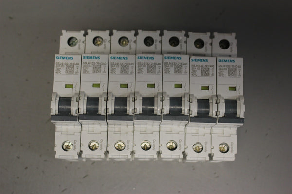 Lot of 7 SIEMENS CIRCUIT BREAKER 5SJ4132-7HG40