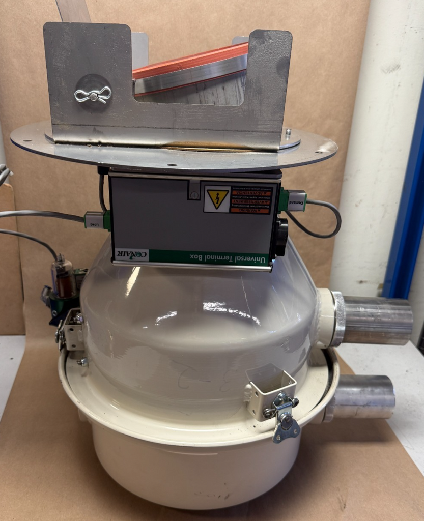 CONAIR  DL Series Material Feeder with UTB-24-D Terminal Box Hopper DL 12 Vacuum