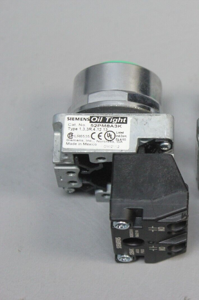 1 UNUSED SIEMENS NON ILLUMINATED PUSH BUTTON GREEN 52PM8A3K OIL TIGHT