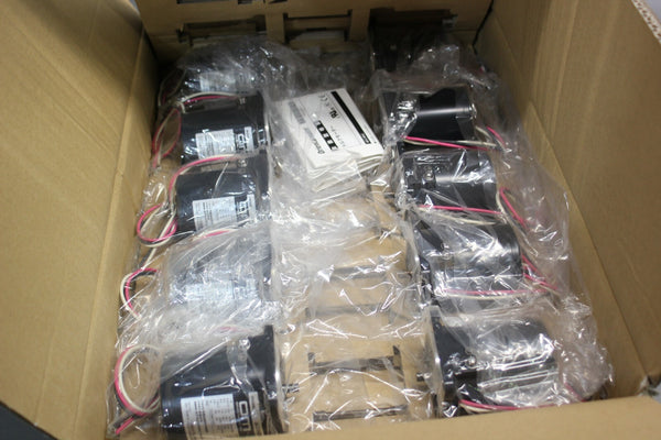 NEW ORIENTAL MOTOR TORQUE MOTOR 3TK6GN-AW2