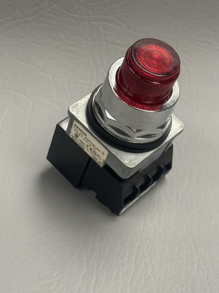 SIEMENS 52PT6L2A PILOT LIGHT RED ILLUMINATED