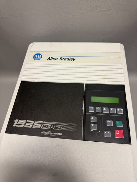 ALLEN BRADLEY 1336 PLUS II 25HP DRIVE 1336F-B025-AA-EN-HAS2-L6 SERIES A
