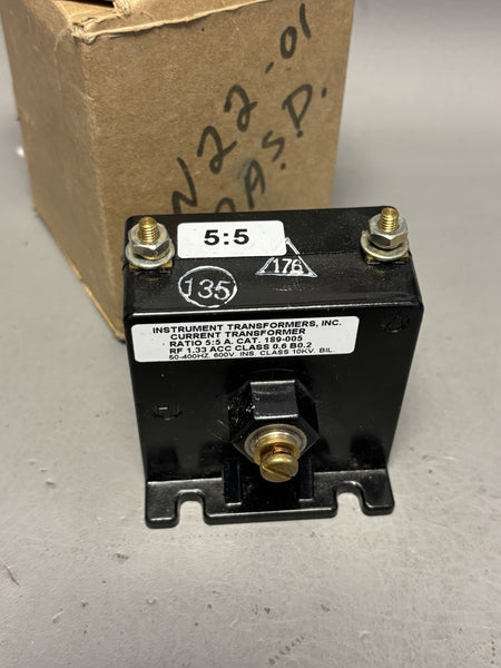 New Instrument Transformers INC Current Transformer 189-005 5:5a 600v-ac