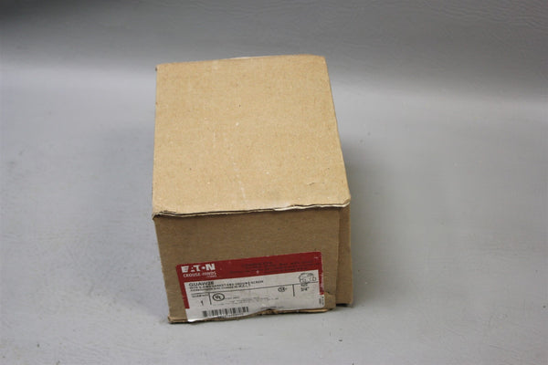 NEW EATON CONDUIT OUTLET BOX WITH COVER GUAW26