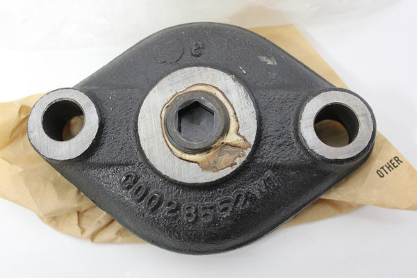  GARDNER DENVER OEM ASM CLEAN OUT COVER 200JGY2028  (S8-3-28F)