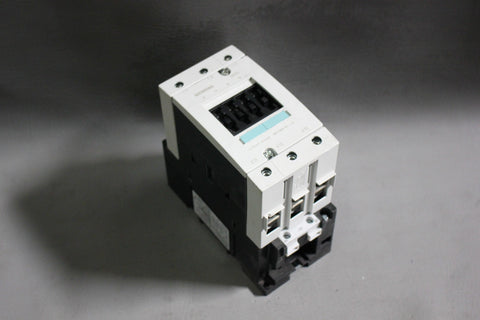 SIEMENS POWER CONTACTOR   3RT1044-1AC20