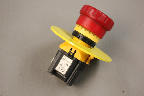PEPPERl FUCHS VAA-2E1A-PM-S 192439 EMERGENCY STOP BUTTON