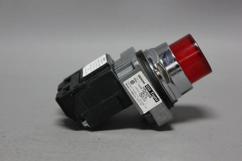 SIEMENS RED OIL TIGHT LED PILOT INDICATOR LIGHT 52PL4J2X  W/TRANSFORMER 52AATJ2B