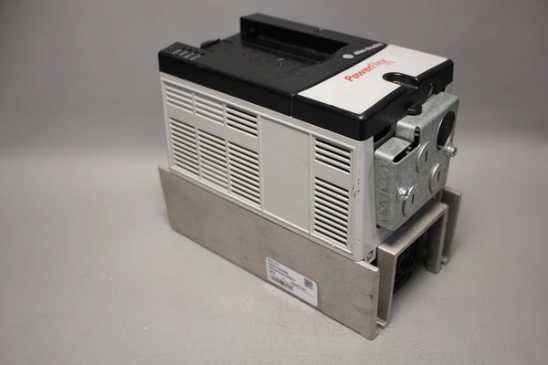 ALLEN BRADLEY POWERFLEX 2HP AC DRIVE  20AD3P4A0AYNNNC0
