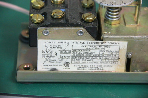 Johnson Controls 4 Stage Temperature Control Thermostat A36AHB-3