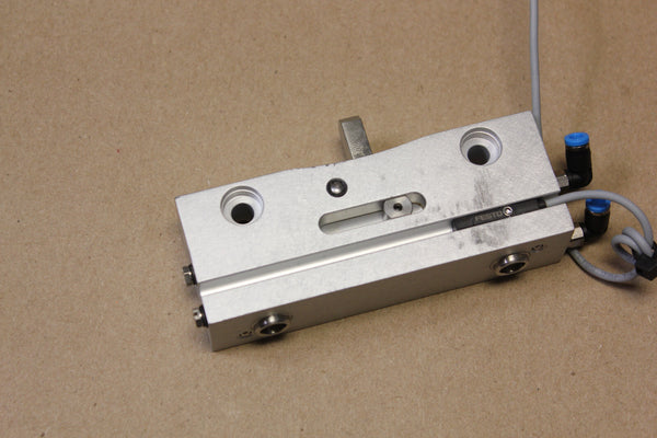 FESTO  INTERMEDIATE POSITION MODULE  P/N: DADM-EP-G6-10