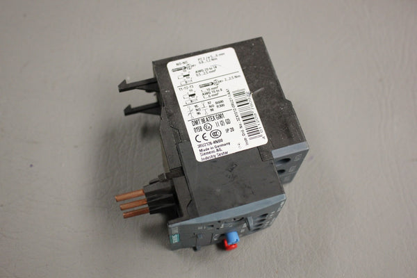 SIEMENS SIRIUS CONTACTOR 3RT2017-1AK61