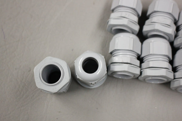 LOT OF 10 LAPP KABEL SKINTOP 7042-204