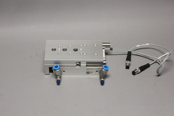 UNUSED FESTO COMPACT AIR CYLINDER  DGST-12-50-*