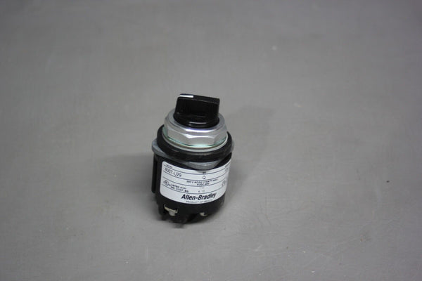 NEW ALLEN BRADLEY POTENTIOMETER 800T-U29 SER. Q