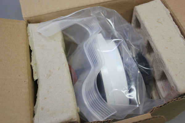 BRADY B33-179-492 FREEZERBONDZ II POLYESTER 1" CHEMICAL RESISTANT LABELS 1900