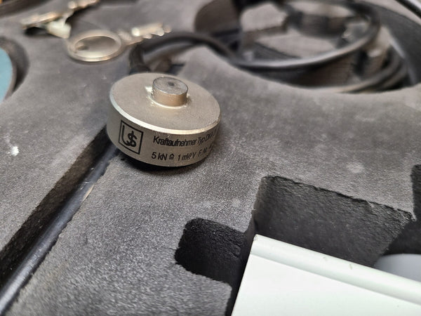 HOTTINGER BALDWIN MOBILE CARRIER FREQUENCY ANALYZER SCOUT 55 IN CASE