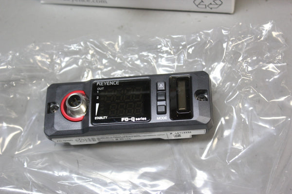 NEW KEYENCE CLAMP ON FLOW SENSOR FD-Q10C