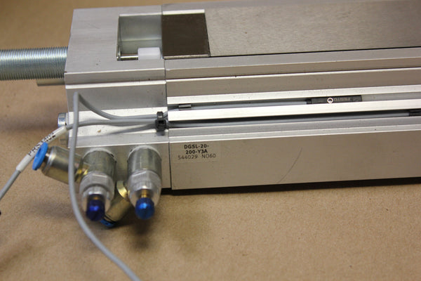 FESTO LINEAR SLIDE TABLE  P/N: DGSL-20-200-Y3A (39)