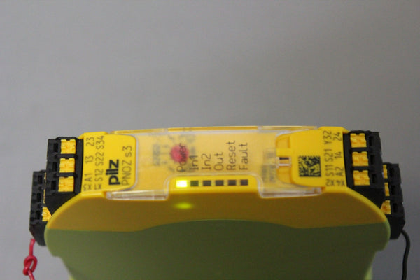 PILZ PNOZ s3 SAFETY RELAY  PNOZ s3 24VDC 2n/o  751103