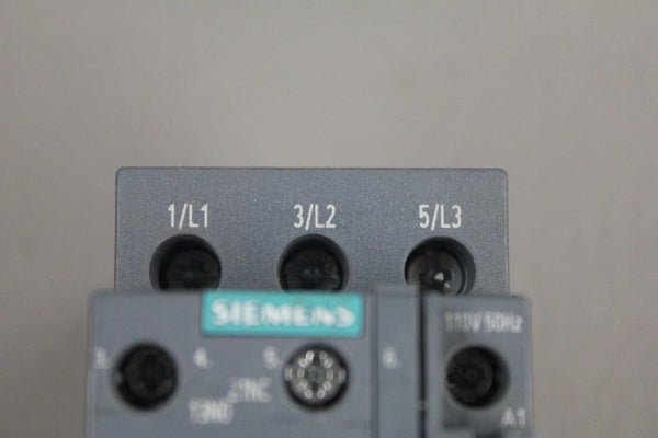 SIEMENS SIRIUS 3RT2026-1AK60 POWER CONTACTOR