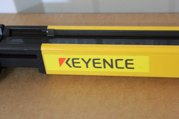 KEYENCE LIGHT CURTAIN TRANSMITTER  SL-V79FM