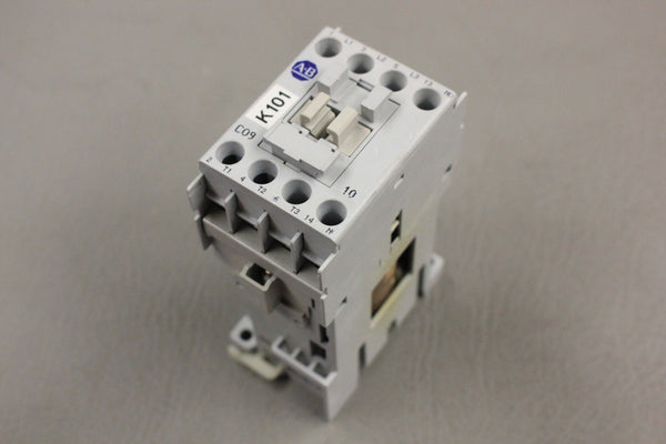 ALLEN-BRADLEY 100-C09D*10 CONTACTOR