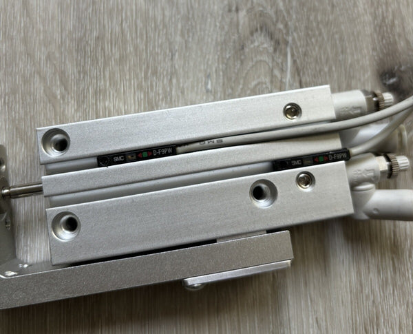 SMC MXH10-50 Cylinder with D-F9PW Sensors