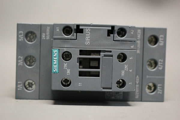 UNUSED SIEMENS POWER CONTACTOR 3RT2038-1AC20
