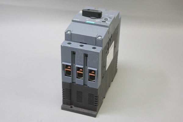 NEW SIEMENS 3RV2041-4YA10 SIRIUS CIRCUIT BREAKER MOTOR CONTROLLER
