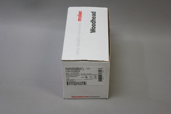 NEW WOODHEAD/MOLEX WATERTITE PLUG 26W81BLK