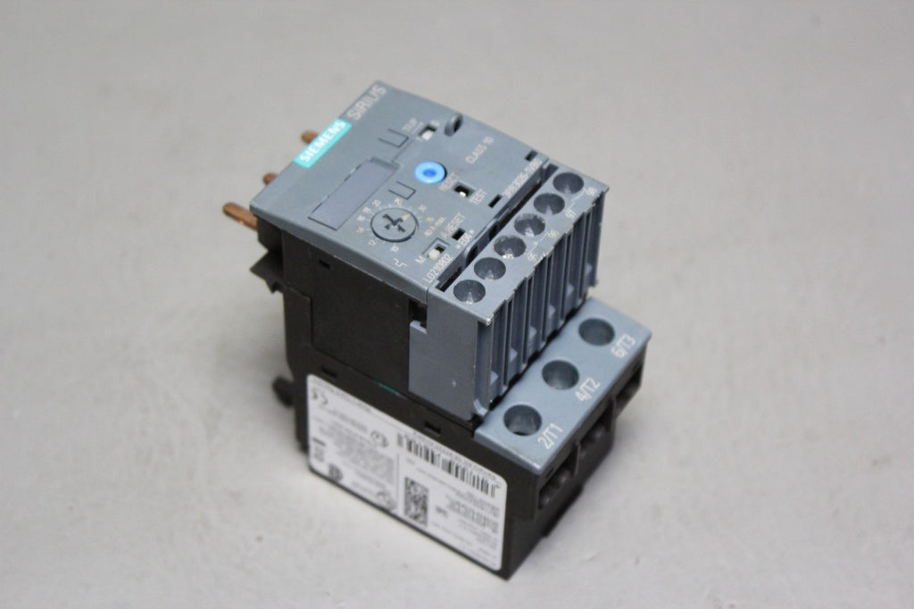 UNUSED SIEMENS SIRIUS OVERLOAD RELAY 3RB3026-1VB0