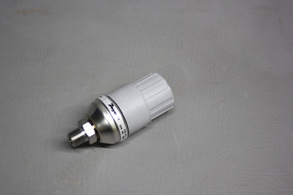 NEW DWYER PRESSURE TRANSMITTER 673-1C