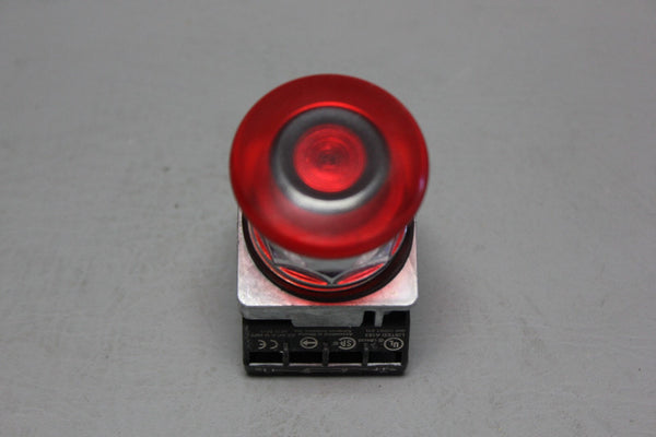SIEMENS 52PP2GRAB RED MUSHROOM HEAD OIL-TIGHT PUSH BOTTON SWITCH W/52BJK, 52AATG