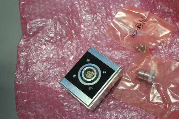 NEW ALLEN BRADLEY MOBILEVIEW JUNCTION BOX 2711T-JBIP20DC SER. A