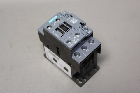 SIEMENS LEN00C003024B POWER CONTACTOR