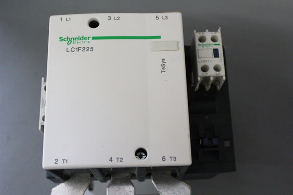 SCHNEIDER 225A CONTACTOR LC1F225 #1