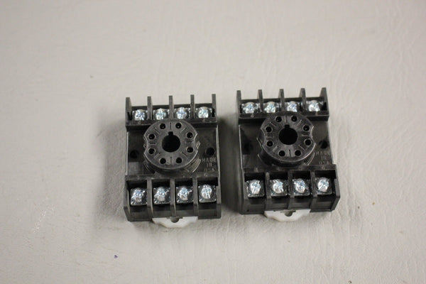LOT OF 2 CUSTOM CONNECTOR 10T08-PC