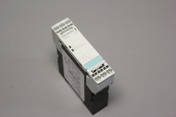 SIEMENS MONITORING RELAY P/N: 3UG4512-2AR20