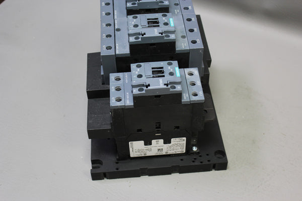 UNUSED SIEMENS STAR DELTA CONTACTOR ASSEMBLY 3RA2444-8XF32-1AG2