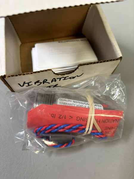 NEW METRIX ST5484E-121-010-00 Seismic Vibration Transmitter