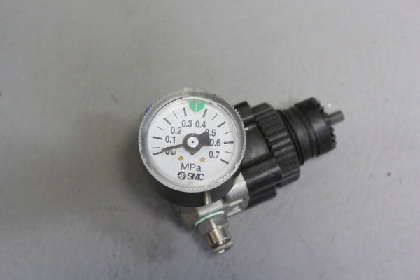 Lot of 6  SMC PRESSURE GAUGES