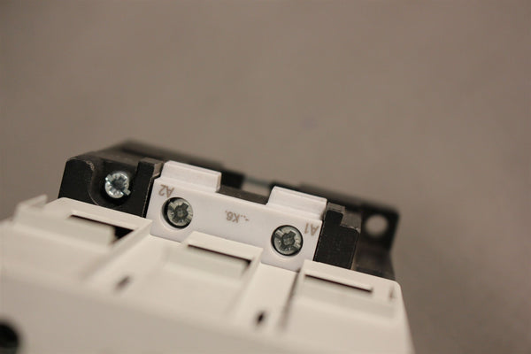 UNUSED SIEMENS POWER CONTACTOR 3RT1044-1AK60