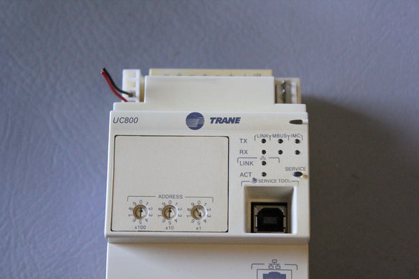 TRANE CHILLER CONTROL MODULE UC800 X13651144-01 REV. D