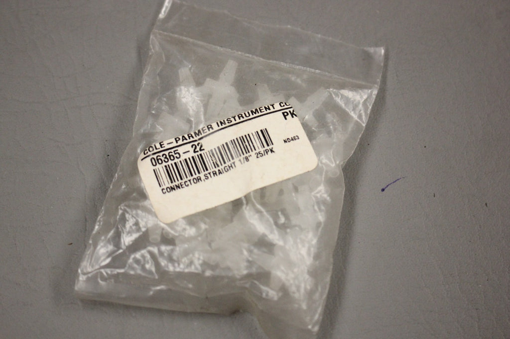 NEW LOT OF 25 COLE PARMER 06365-22 STRAIGHT CONNECTORS 1/8"