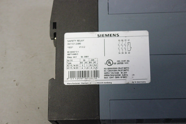 SIEMENS SAFETY RELAY 3SK1121-2AB40