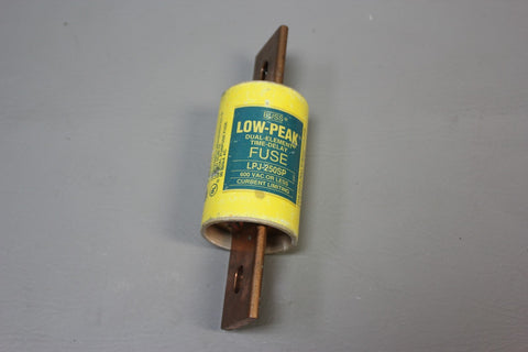 COOPER BUSS DUAL ELEMENT TIME DELAY FUSE 600 VAC LPJ-150SP