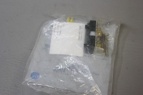 NEW ALLEN BRADLEY CONTACT BLOCK 800T-XA4 SER. D